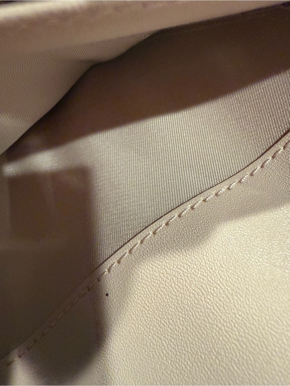 Tory Burch Blush Pink Pebbled Leather Zip Wallet with Gold Logo - Picture 11 of 16